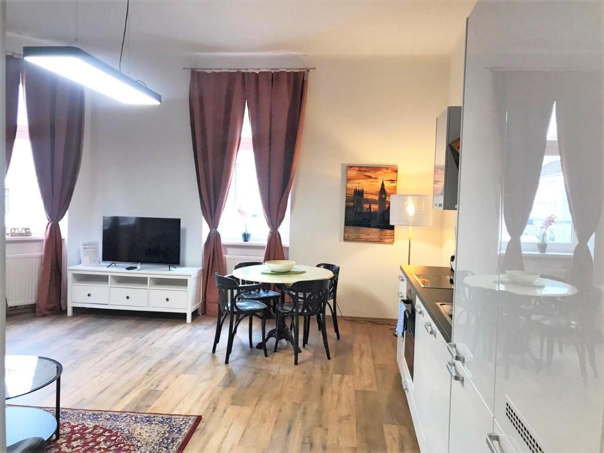 Studio & Apartments Near Reumannplatz Wiedeń Zewnętrze zdjęcie