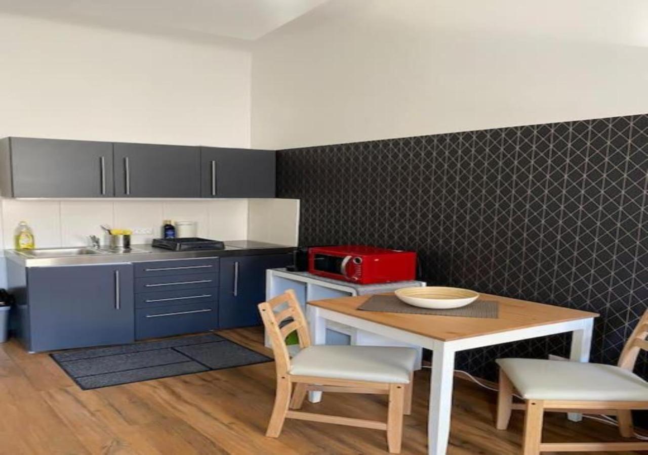 Studio & Apartments Near Reumannplatz Wiedeń Zewnętrze zdjęcie