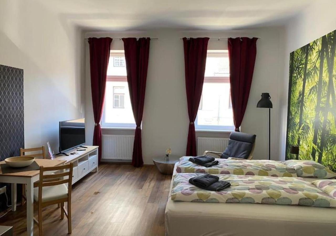 Studio & Apartments Near Reumannplatz Wiedeń Zewnętrze zdjęcie